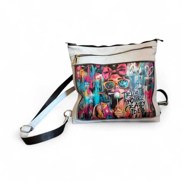 Kožna torba ruksak ledeno bijele boje 32x34 cm s ilustracijom djevojke i natpisom "trust your crazy idea", ručni rad Tonefe
